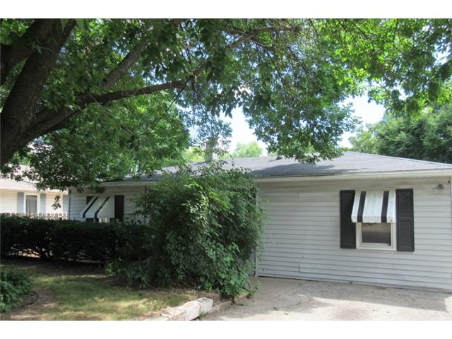 2207 Rockford Rd SWCedar Rapids, IA, 52404Linn County