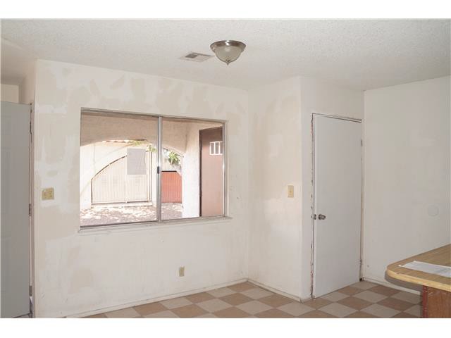 808 Hedge Way Unit 2Las Vegas, NV, 89110Clark County