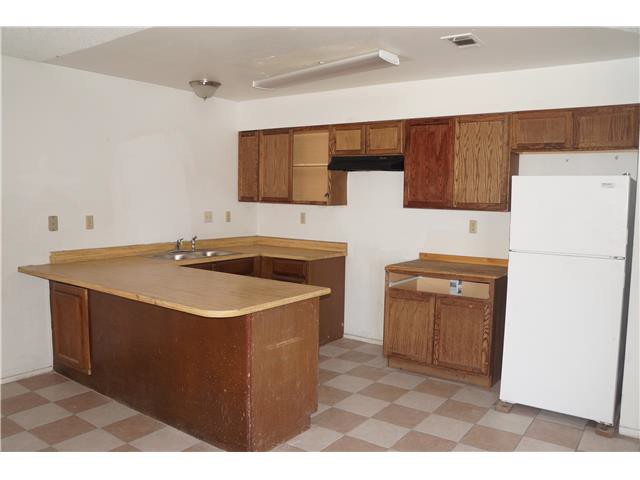 808 Hedge Way Unit 2Las Vegas, NV, 89110Clark County